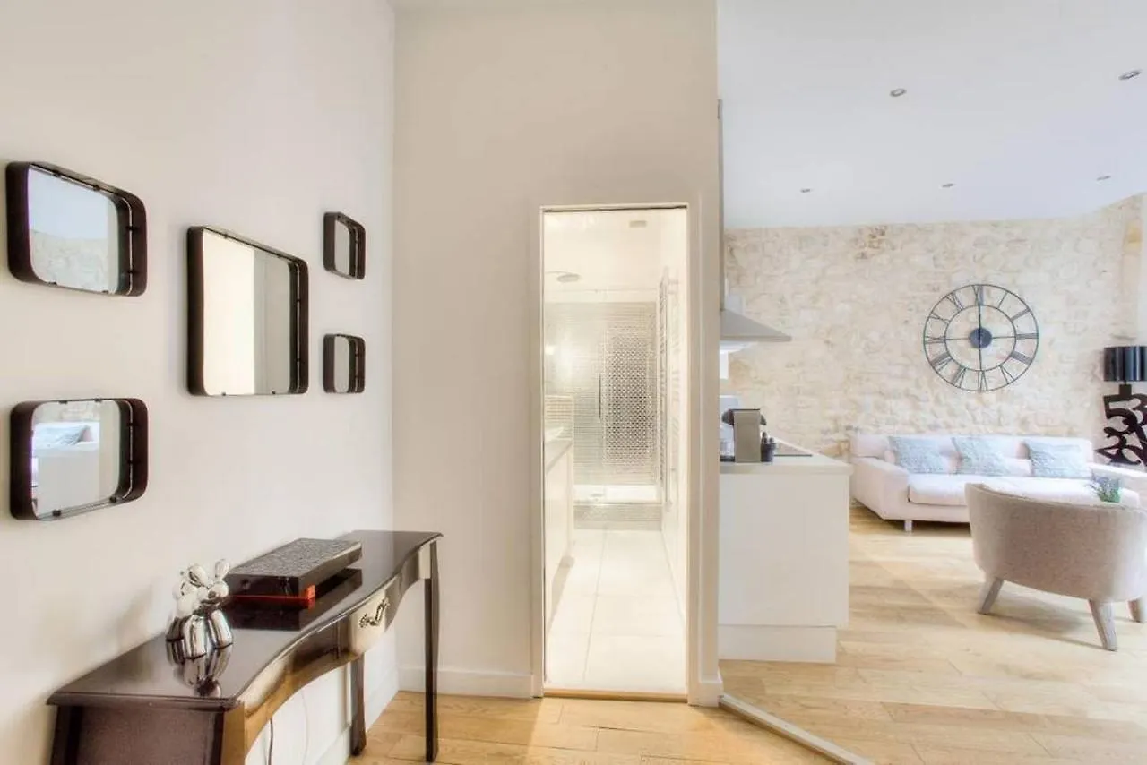 Apartament Designer Flats Louvre / Marais Paryż Francja